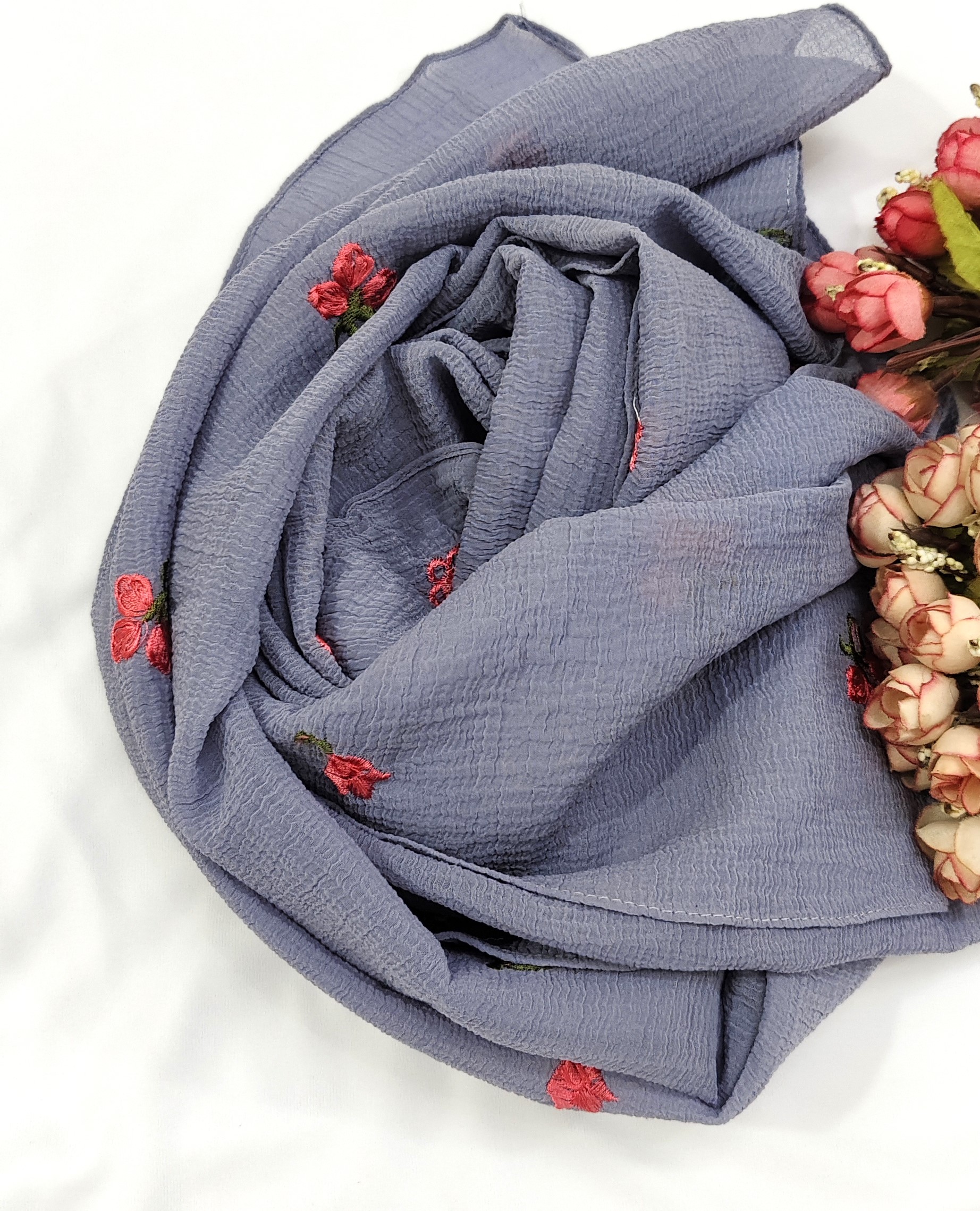 Crinkle Cotton With Flowers Crinkle Cotton With Flowers