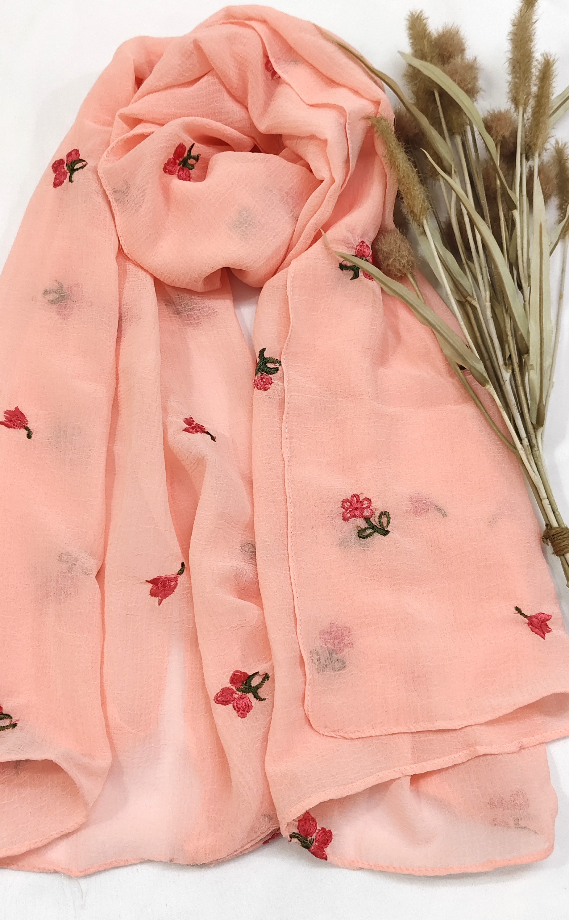 Crinkle Cotton With Flowers Crinkle Cotton With Flowers