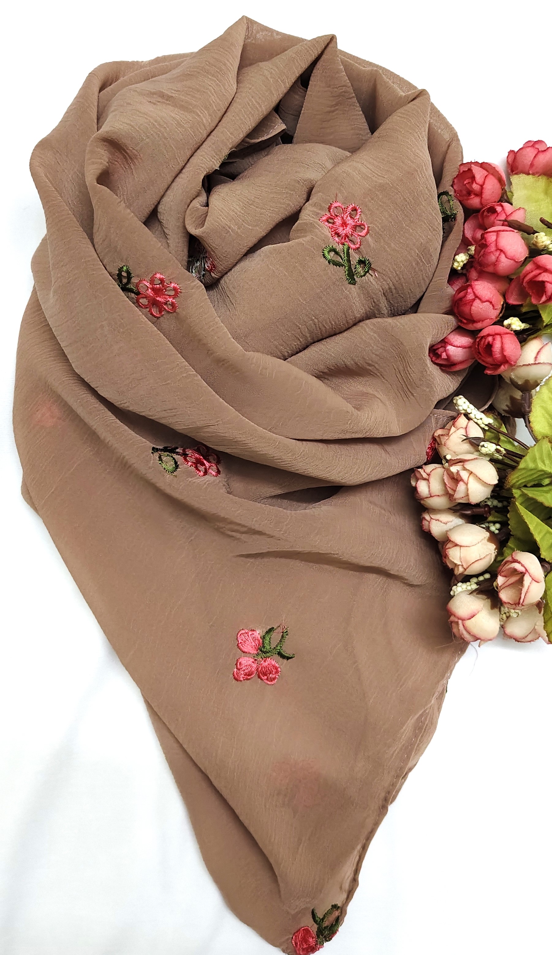 Crinkle Cotton With Flowers Crinkle Cotton With Flowers