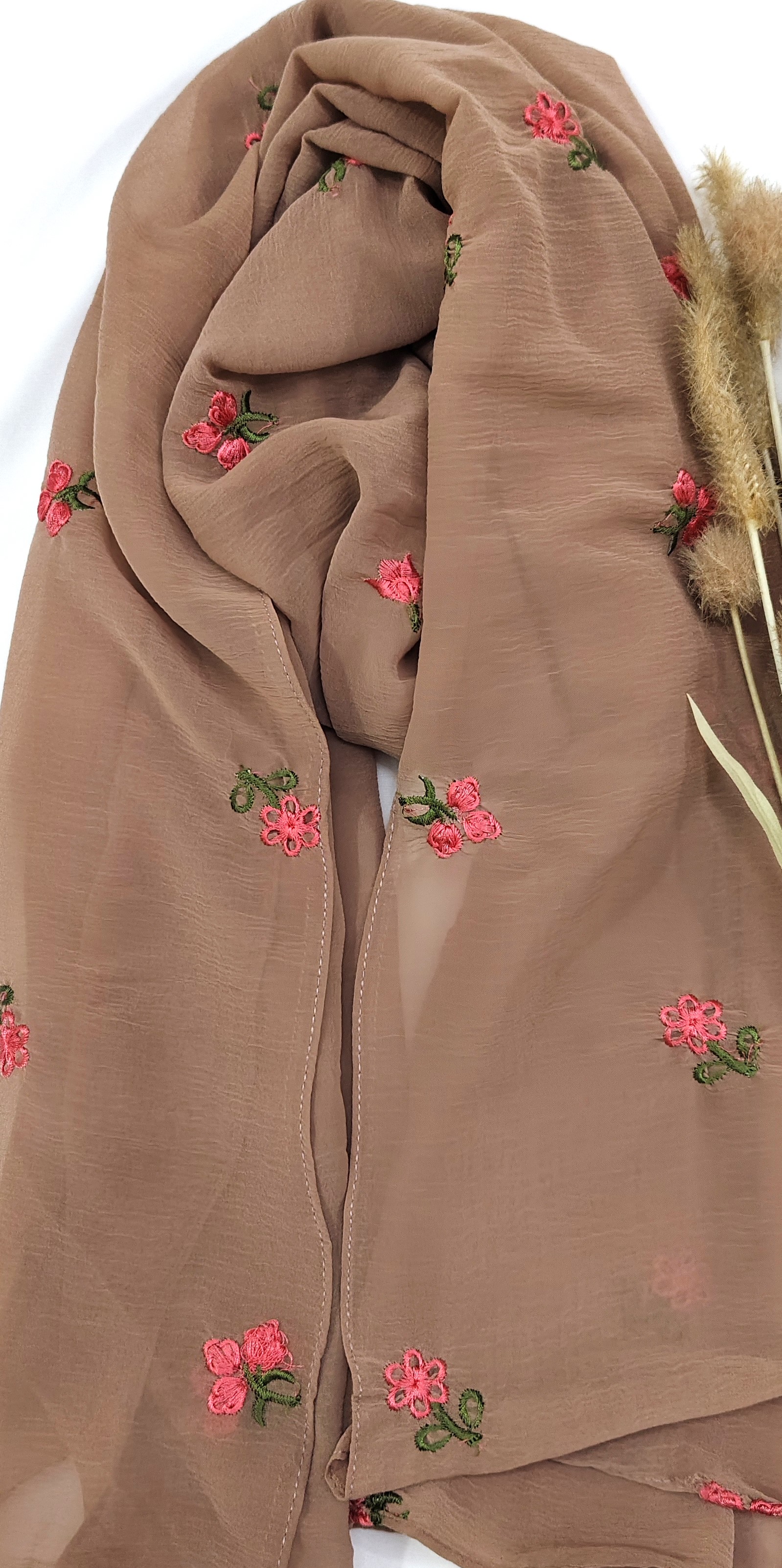 Crinkle Cotton With Flowers Crinkle Cotton With Flowers