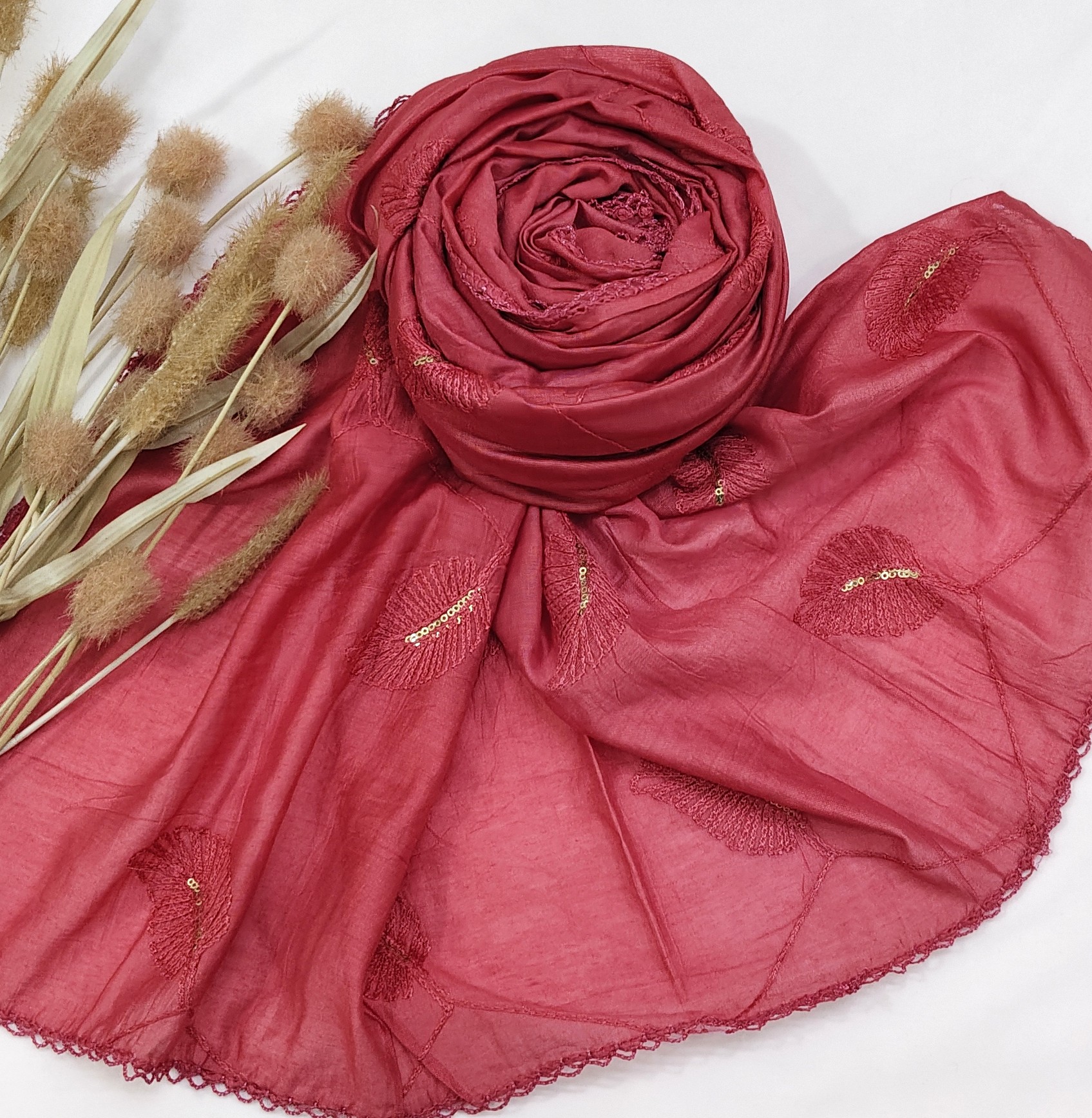Cotton Gadhwal Crochet with Embroider Leaves Hijab Cotton Gadhwal Crochet with Embroider Leaves Hijab