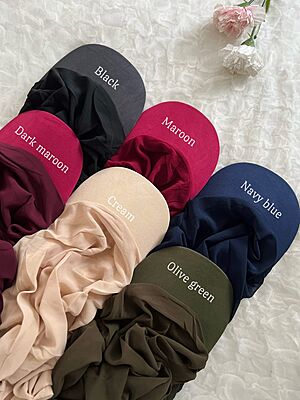 IMPORTED INSTANT 3 IN 1 HEAVY CHIFFON HIJAB WITH SPOTY CAP IMPORTED INSTANT 3 IN 1 HEAVY CHIFFON HIJAB WITH SPOTY CAP