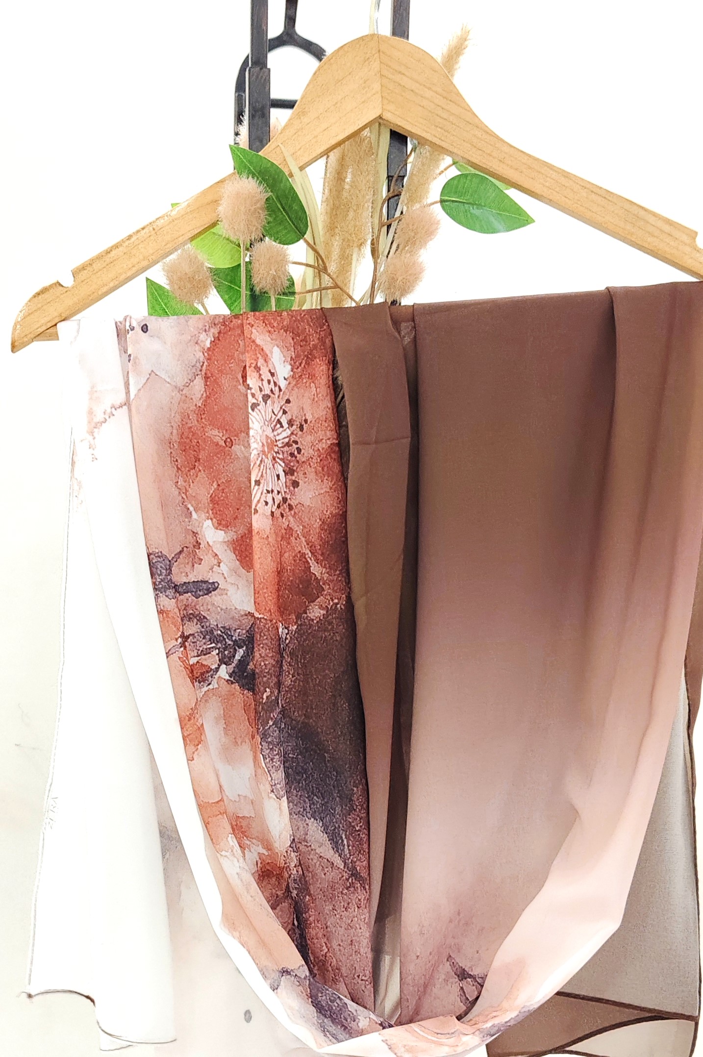 Premium Malaysian Heavy Chiffon MultiColor Hijab Premium Malaysian Heavy Chiffon MultiColor Hijab