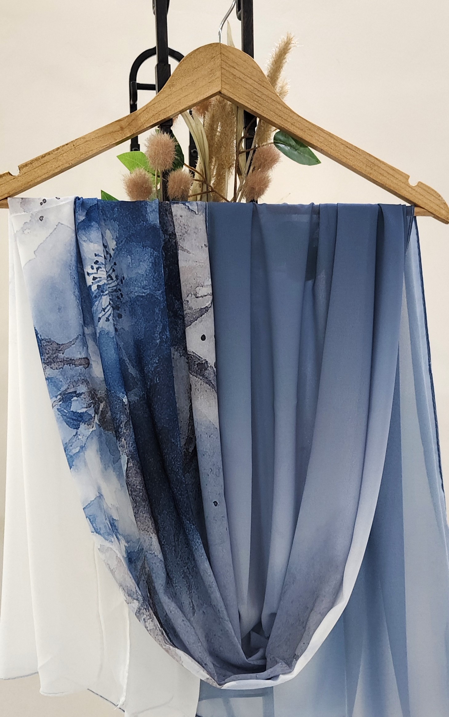 Premium Malaysian Heavy Chiffon MultiColor Hijab Premium Malaysian Heavy Chiffon MultiColor Hijab