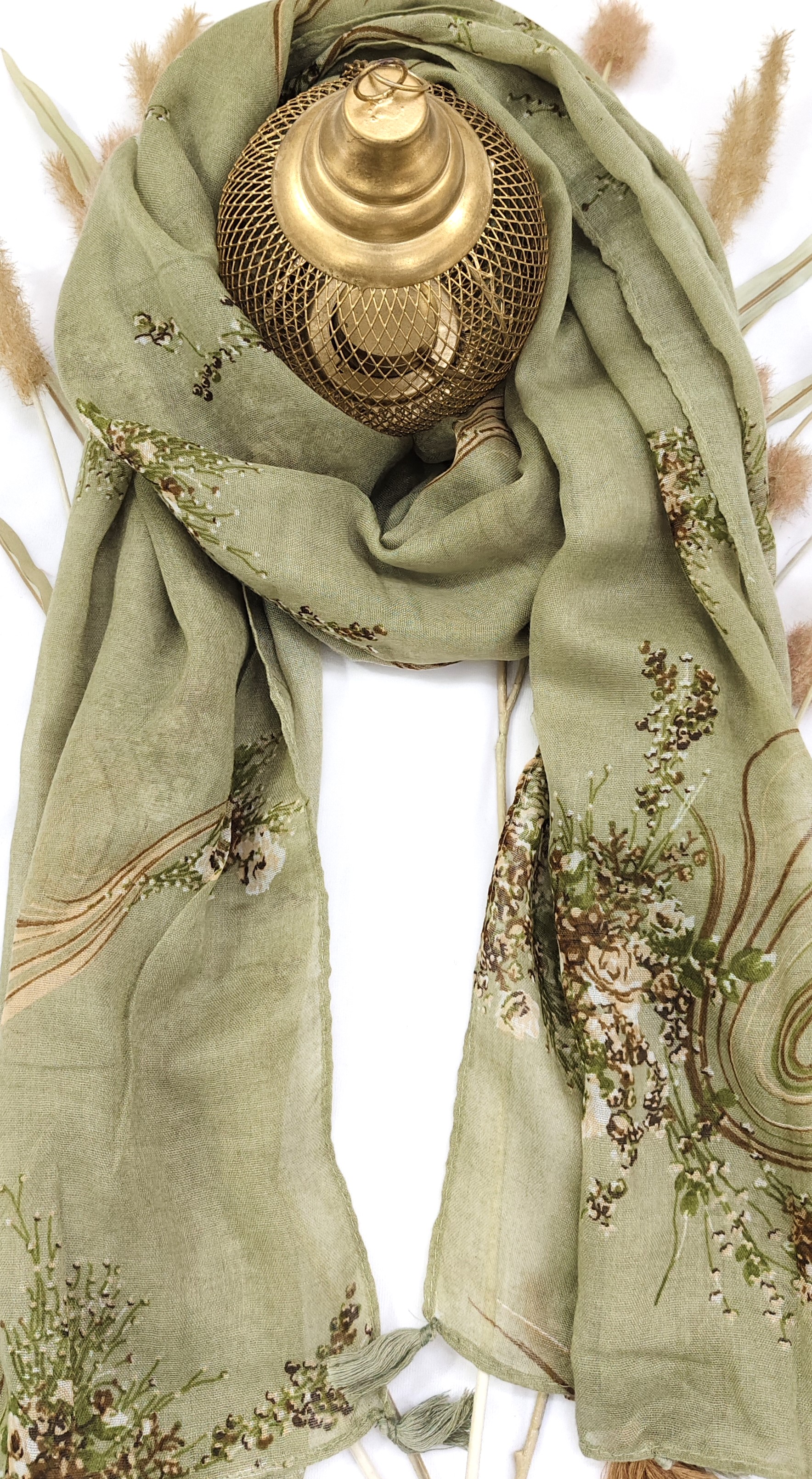 Cotton Floral Line Print Hijab With Tassels Cotton Floral Line Print Hijab With Tassels