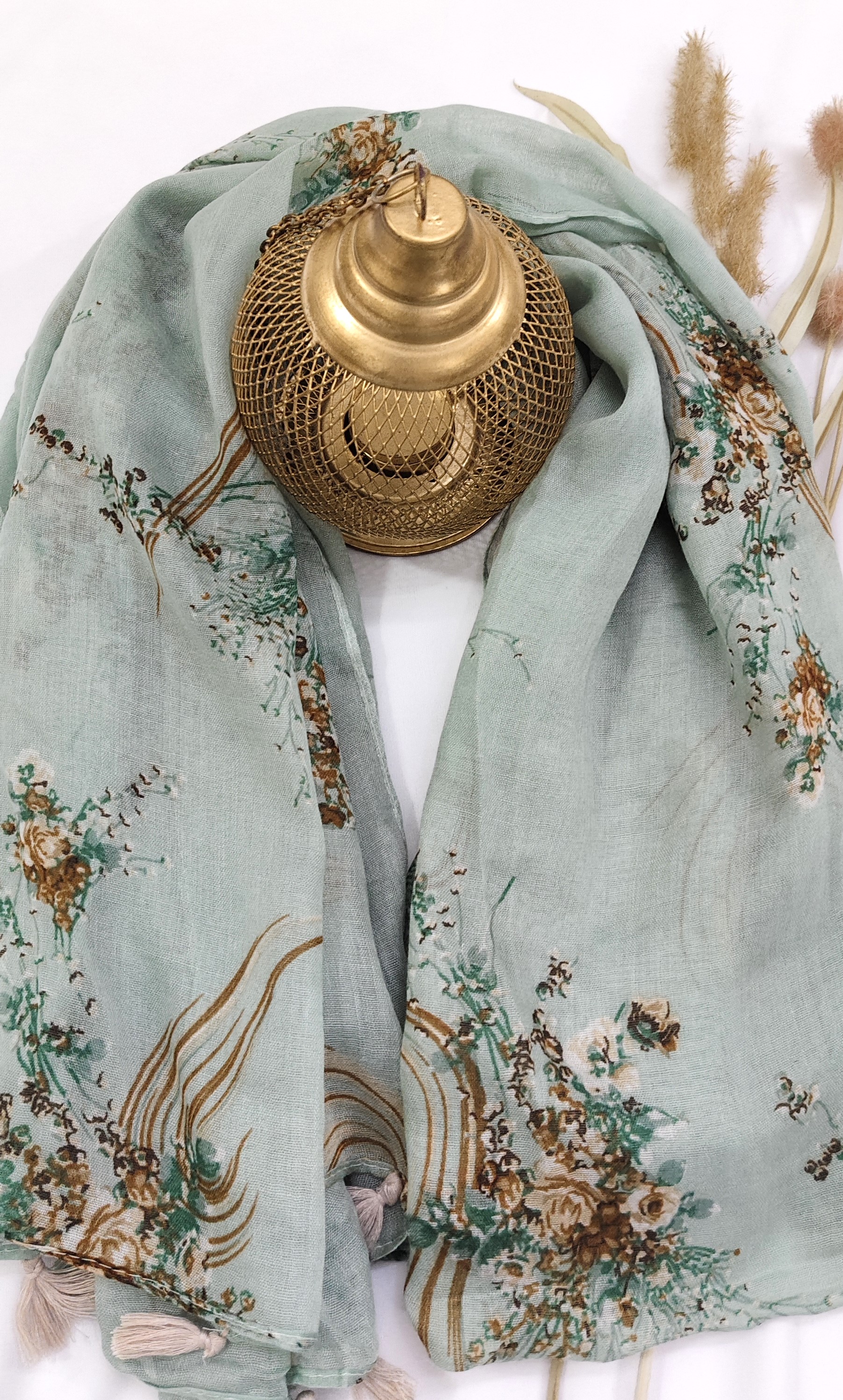 Cotton Floral Line Print Hijab With Tassels Cotton Floral Line Print Hijab With Tassels