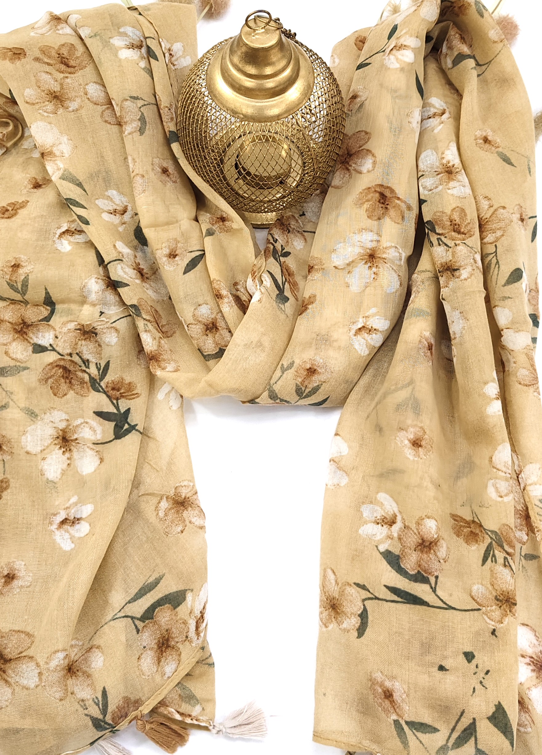 Cotton Floral Small Flower Print Hijab With Tassels - R&S Brand Cotton Floral Small Flower Print Hijab With Tassels - R&S Brand