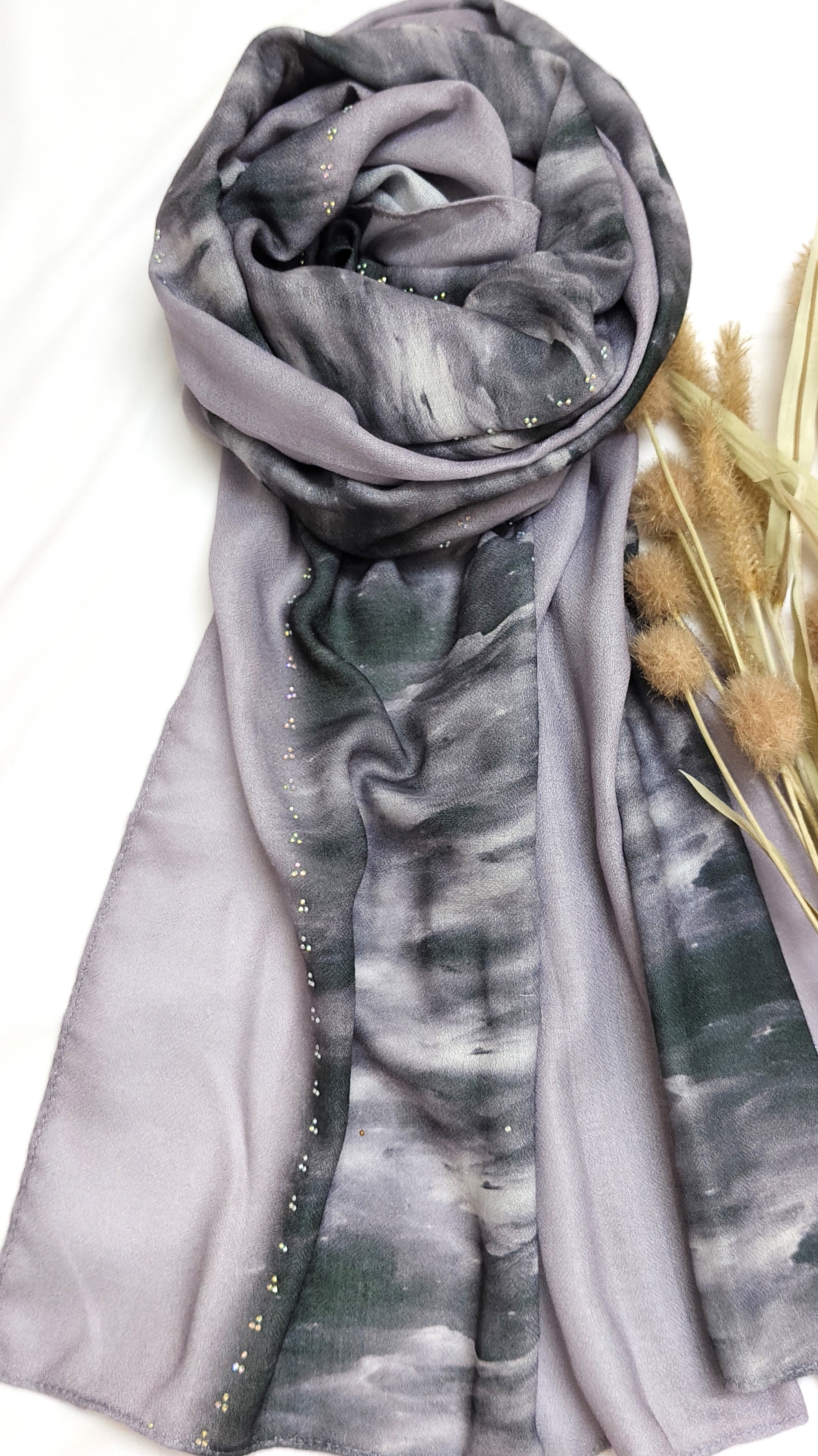 Viscose Summer Cool Cotton 3d Print Design and Crystal Stone Viscose Summer Cool Cotton 3d Print Design and Crystal Stone