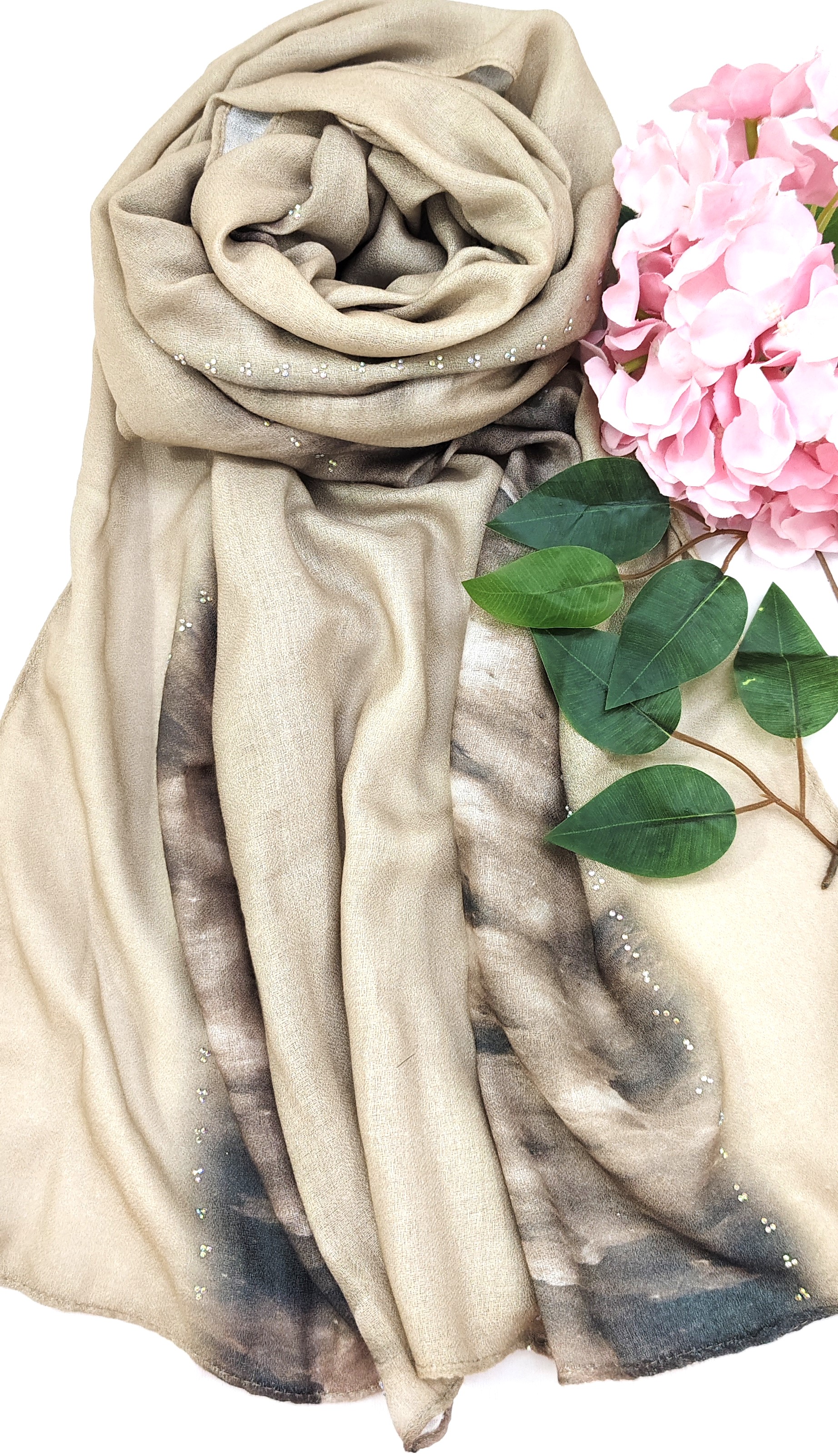 Viscose Summer Cool Cotton 3d Print Design and Crystal Stone Viscose Summer Cool Cotton 3d Print Design and Crystal Stone