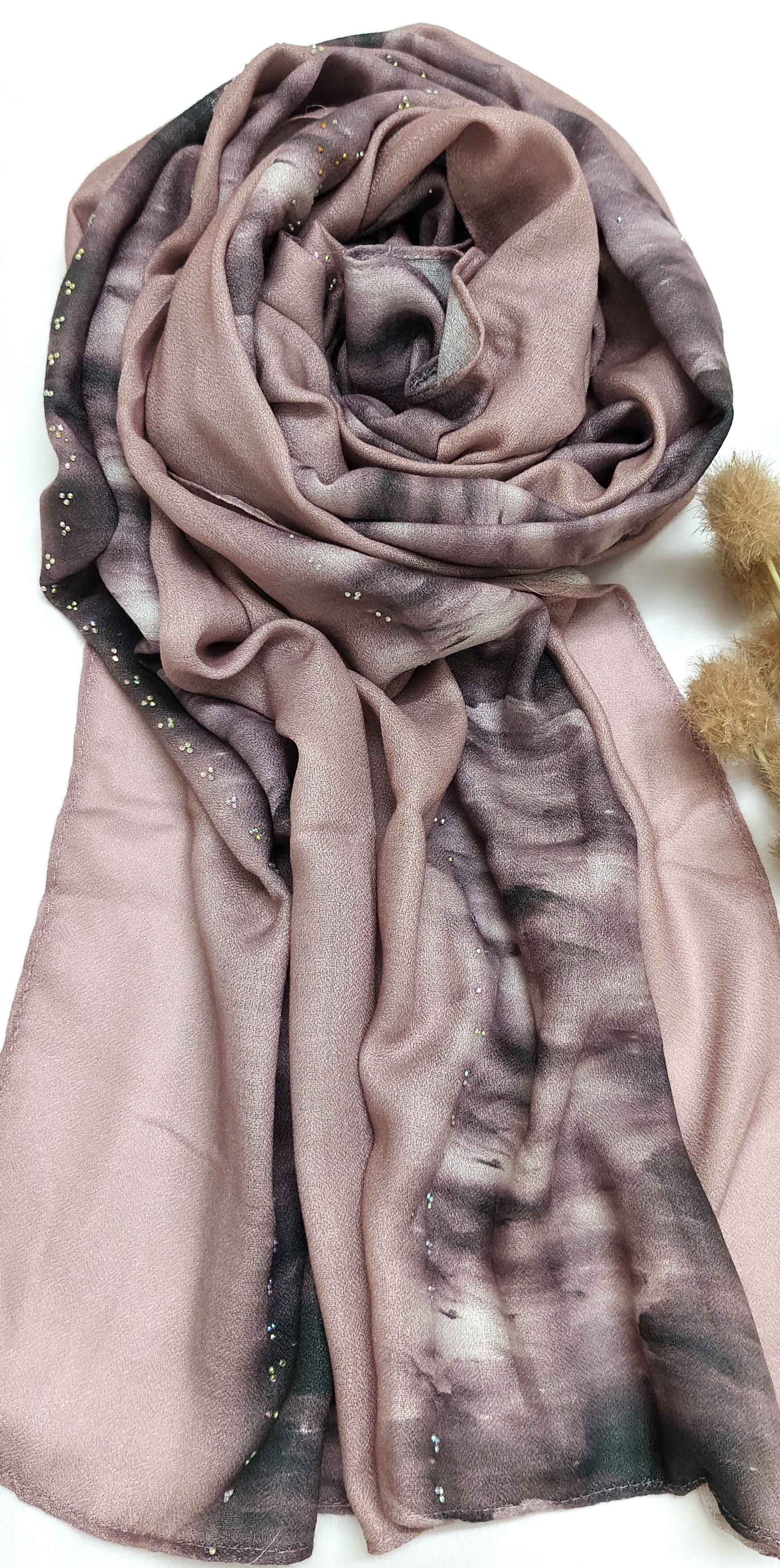 Viscose Summer Cool Cotton 3d Print Design and Crystal Stone Viscose Summer Cool Cotton 3d Print Design and Crystal Stone