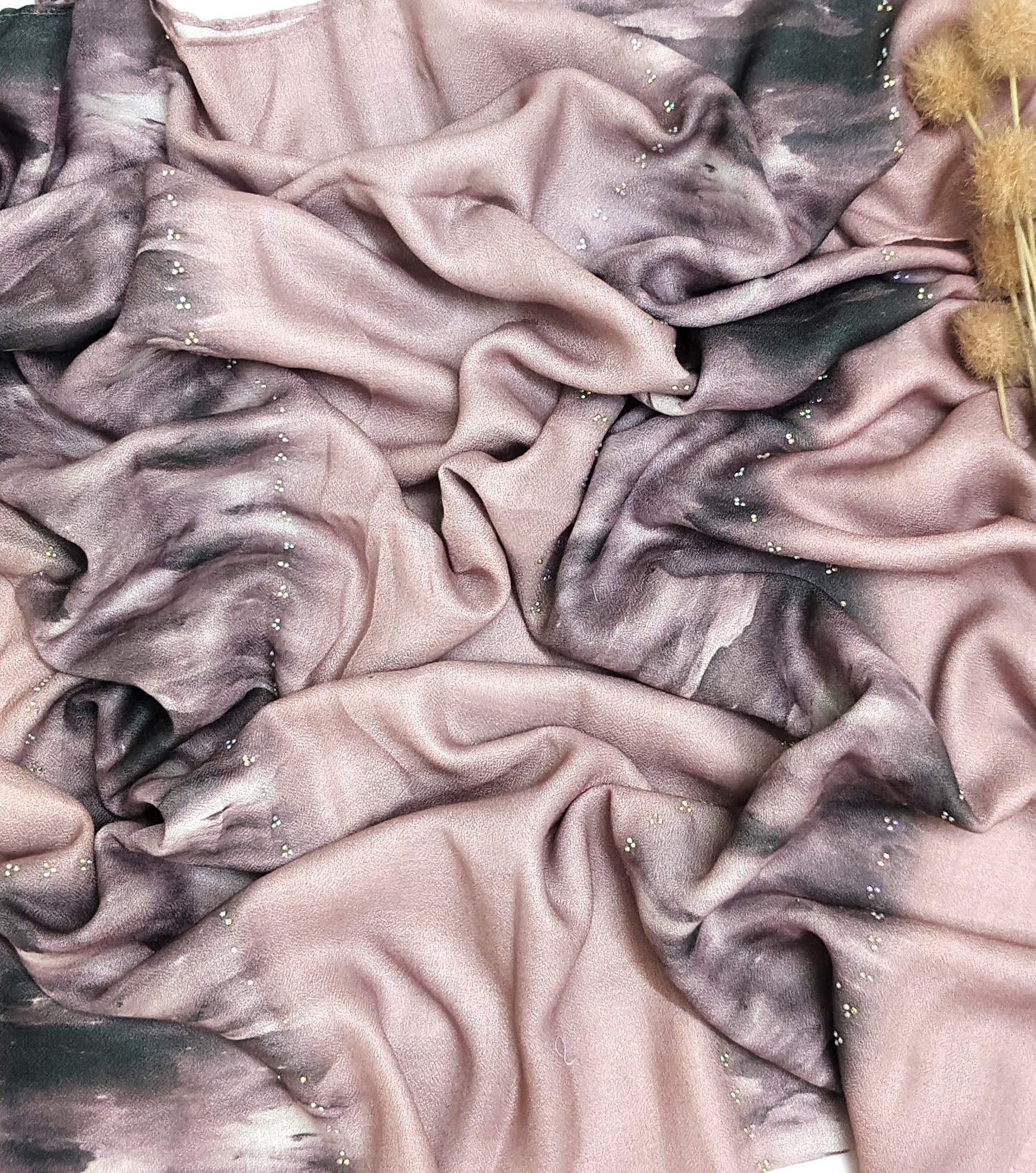 Viscose Summer Cool Cotton 3d Print Design and Crystal Stone Viscose Summer Cool Cotton 3d Print Design and Crystal Stone