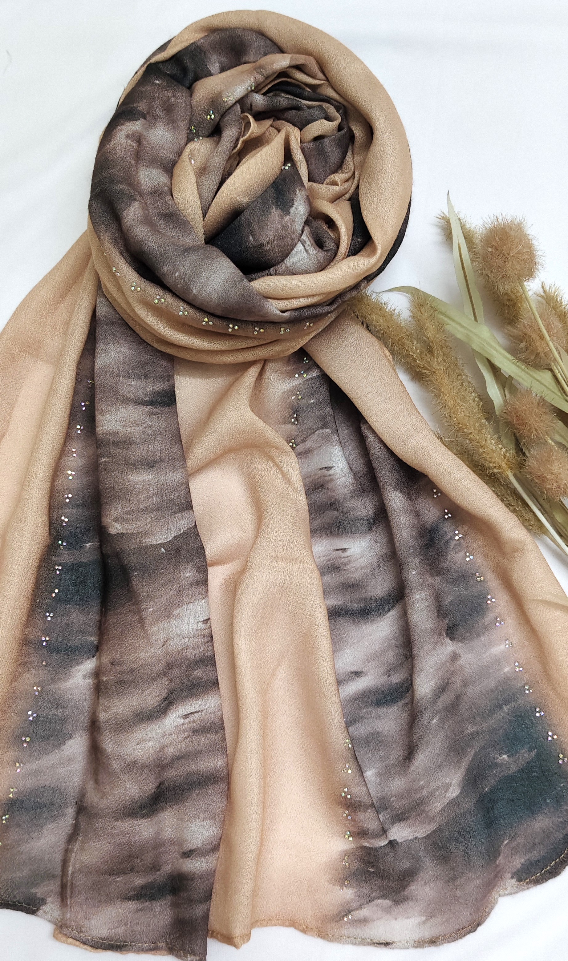 Viscose Summer Cool Cotton 3d Print Design and Crystal Stone Viscose Summer Cool Cotton 3d Print Design and Crystal Stone